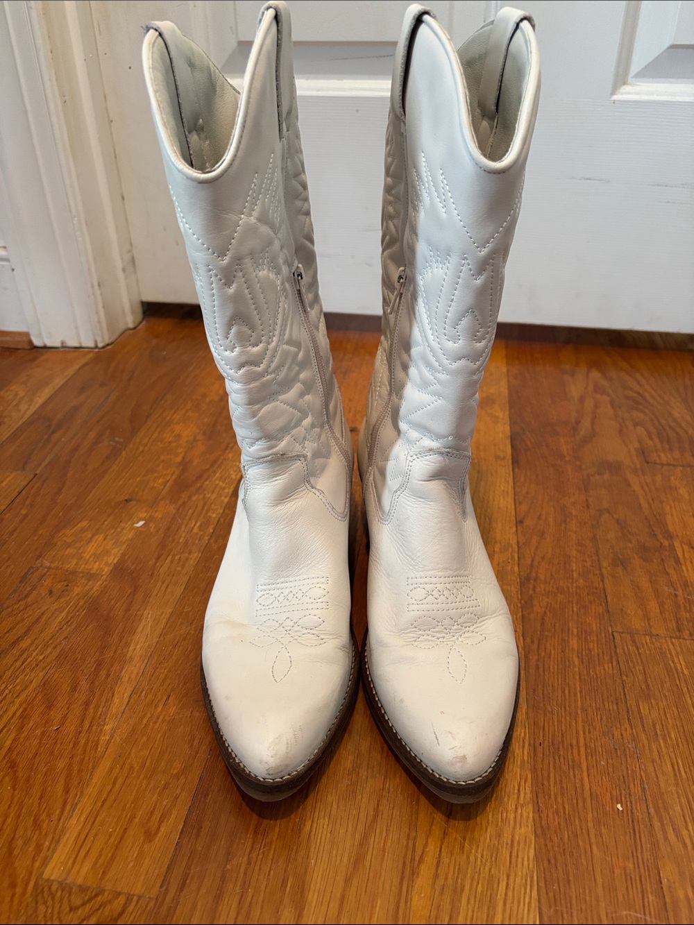 Steve Madden White Western Boots